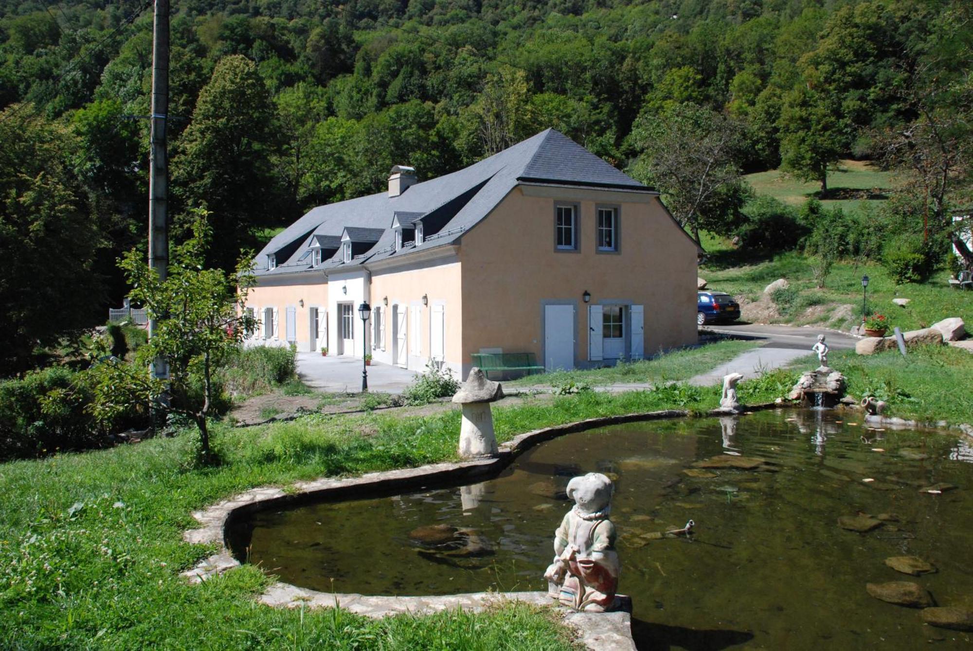 Les Gites Du Pla De Moura Luz-Saint-Sauveur Bagian luar foto