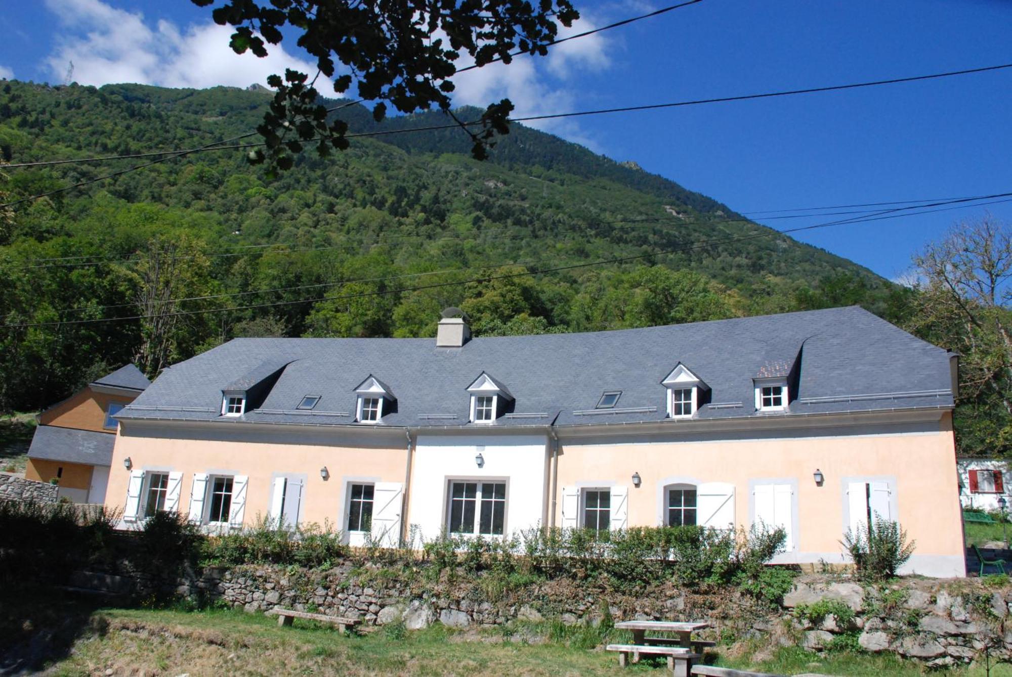 Les Gites Du Pla De Moura Luz-Saint-Sauveur Bagian luar foto